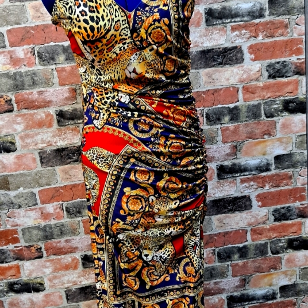 Maxi Dress Exoctic Print Gown